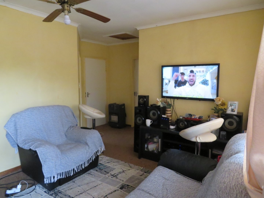  Bedroom Property for Sale in Delareyville North West